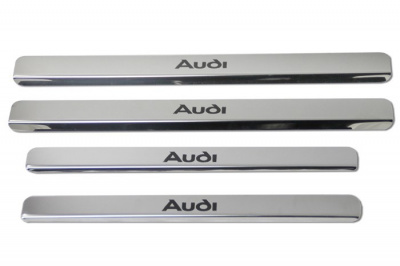 Audi 80, 90 (86-94) B3, B4 и Audi A4 накладки на пороги дверных проемов, из нержавеющей стали с надписью Audi, комплект 4 шт.